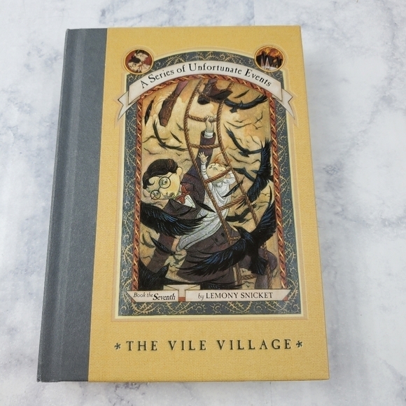 Lemony Snicket The Vile Village‎ #7 Hardback Book Series of Unfortunate Events - Picture 1 of 5